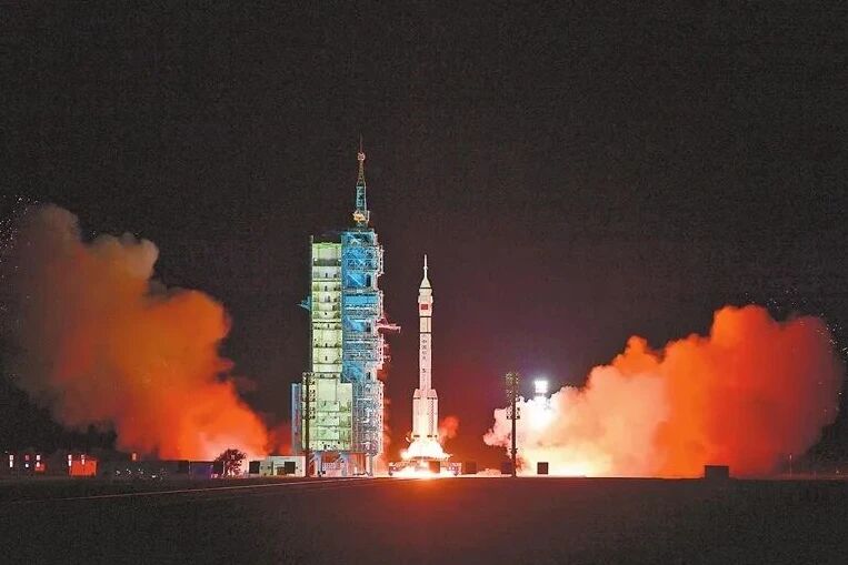 神舟二十一成功飛天，“天光芯”筑夢蒼穹顯擔當